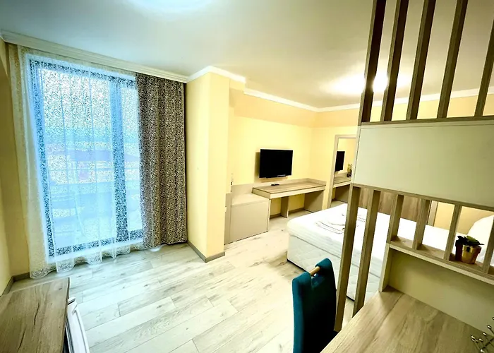 Sea View Free Parking 4*