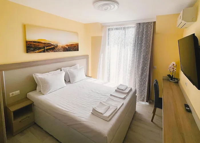 Sea View Free Parking Apart Otel Primorsko