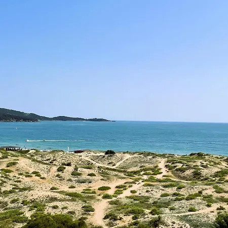 Sea View Free Parking 4* Приморско